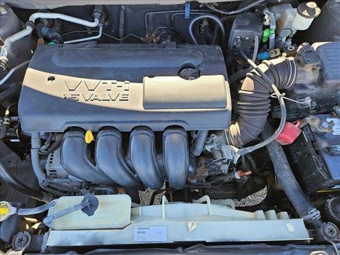 Used 2004 Toyota Corolla LE image 19