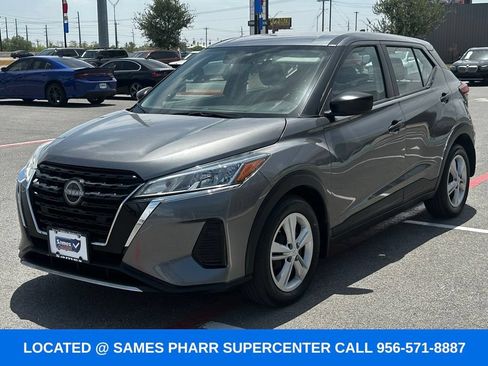 Used 2024 Nissan Kicks S FWD image 6