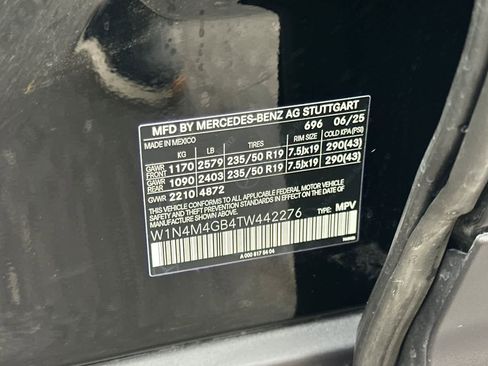 Certified 2026 Mercedes-Benz GLB 250 image 28