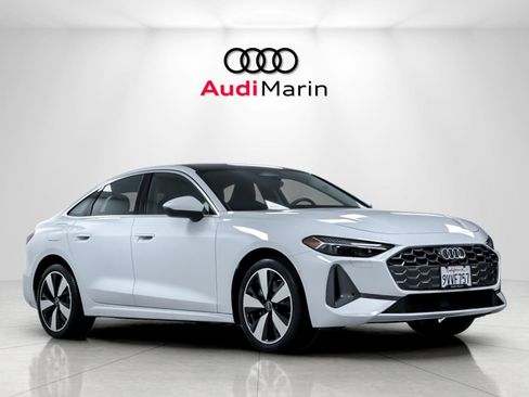 Used 2025 Audi A5 2.0T Premium Plus w/ Premium Plus AWD/4WD image 7