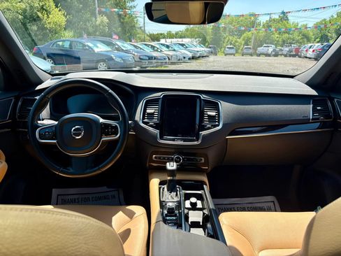 Used 2017 Volvo XC90 T6 Momentum w/ Vision Package AWD/4WD image 30
