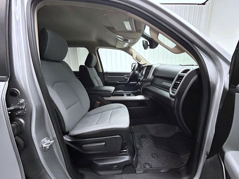 Used 2019 RAM 1500 Big Horn AWD/4WD image 15
