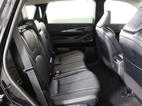 Used 2024 INFINITI QX60 Luxe w/ Vision Package AWD/4WD image 41