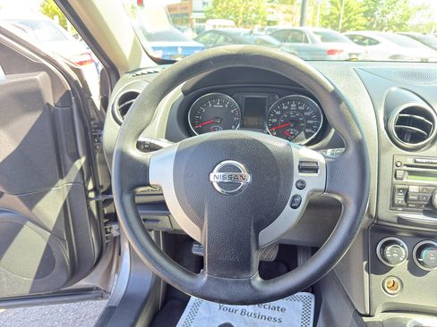 Used 2012 Nissan Rogue S AWD/4WD image 24