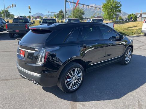 Used 2023 Cadillac XT5 Sportv w/ Technology Package AWD/4WD image 8