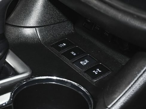 Used 2019 Toyota Highlander SE AWD/4WD image 57