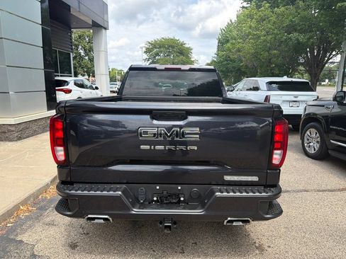Used 2024 GMC Sierra 1500 Elevation w/ LPO, Elevation Black Package AWD/4WD image 5