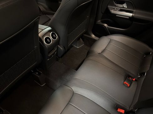 New 2026 Mercedes-Benz GLA 250 image 11