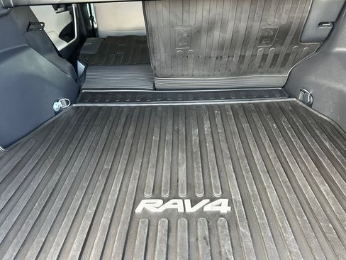 Certified 2023 Toyota RAV4 XLE Premium image 14