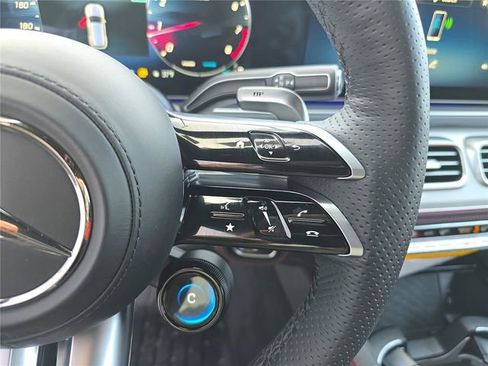 New 2026 Mercedes-Benz GLE 63 AMG S image 34