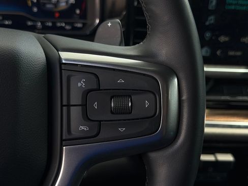Used 2024 Chevrolet Silverado 1500 LT Trail Boss w/ Convenience Package II AWD/4WD image 17