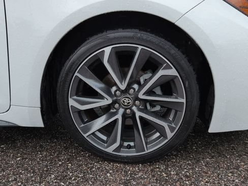 Used 2021 Toyota Corolla SE FWD image 11