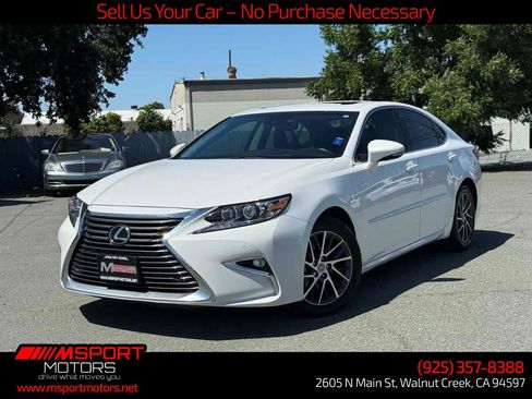 Used 2016 Lexus ES 350 w/ Luxury Package w/Wood Trim FWD image 3