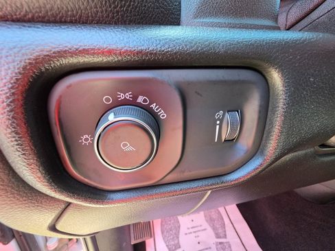Used 2021 RAM 2500 Tradesman AWD/4WD image 13