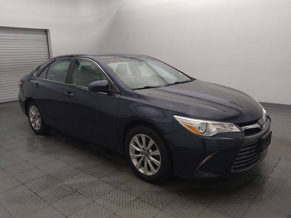 Used 2015 Toyota Camry XLE FWD image 11