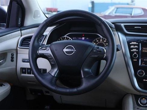 Used 2023 Nissan Murano SL w/ SL Moonroof Package image 24