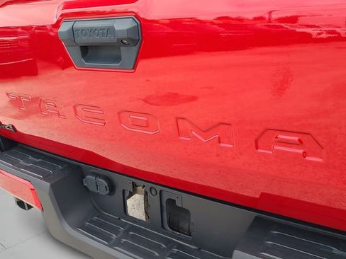 Used 2024 Toyota Tacoma TRD Off-Road AWD/4WD image 28