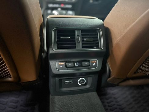 Used 2019 Audi Q5 2.0T Premium Plus w/ Premium Plus Package image 33