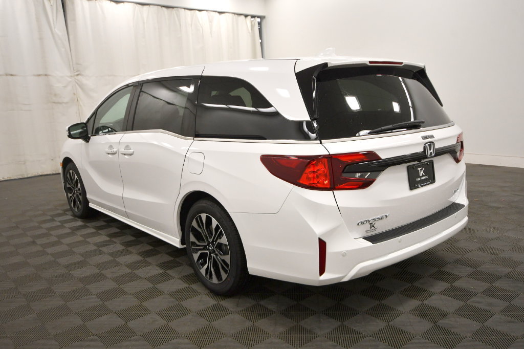 New 2027 Honda Odyssey Elite image 5