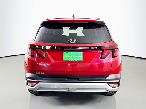 Used 2025 Hyundai Tucson SEL FWD image 8