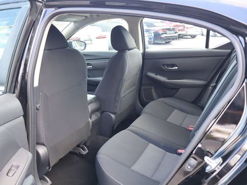 Used 2023 Nissan Sentra SV image 31