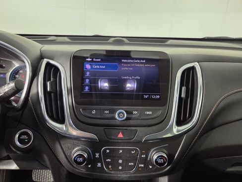 Used 2020 Chevrolet Equinox Premier image 24