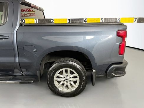 Used 2022 Chevrolet Silverado 1500 RST AWD/4WD image 13
