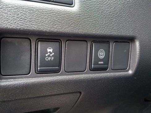 Used 2023 Nissan Murano SV AWD/4WD image 26