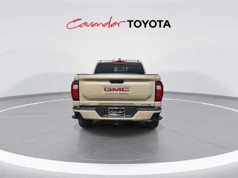 Used 2024 GMC Canyon AT4 w/ Technology Package AWD/4WD image 7