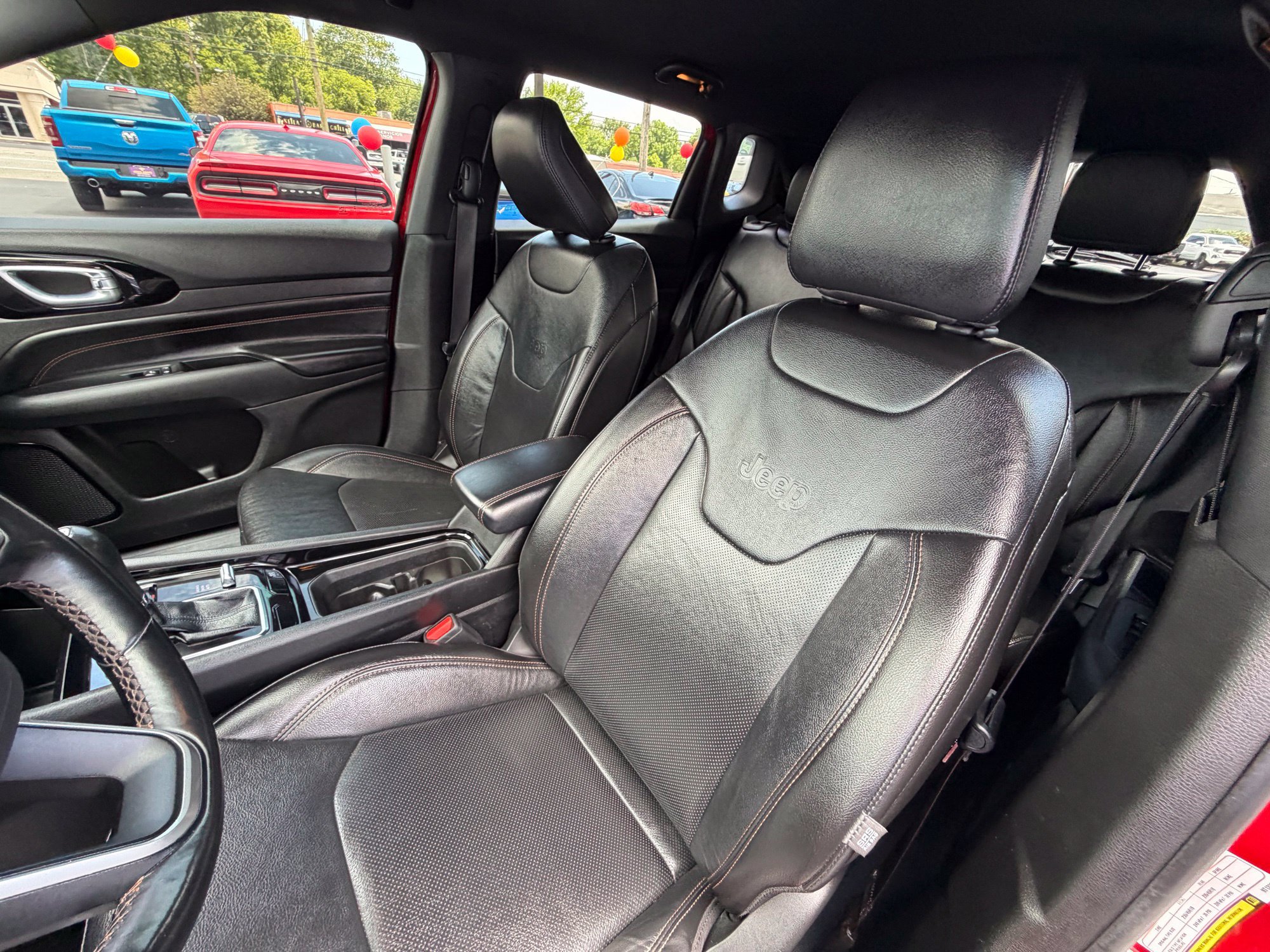 Used 2022 Jeep Compass Limited AWD/4WD image 18