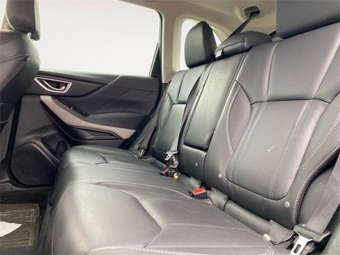 Used 2024 Subaru Forester Limited image 13