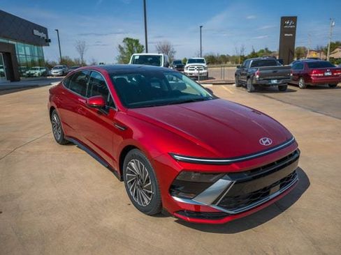 New 2026 Hyundai Sonata SEL FWD image 7