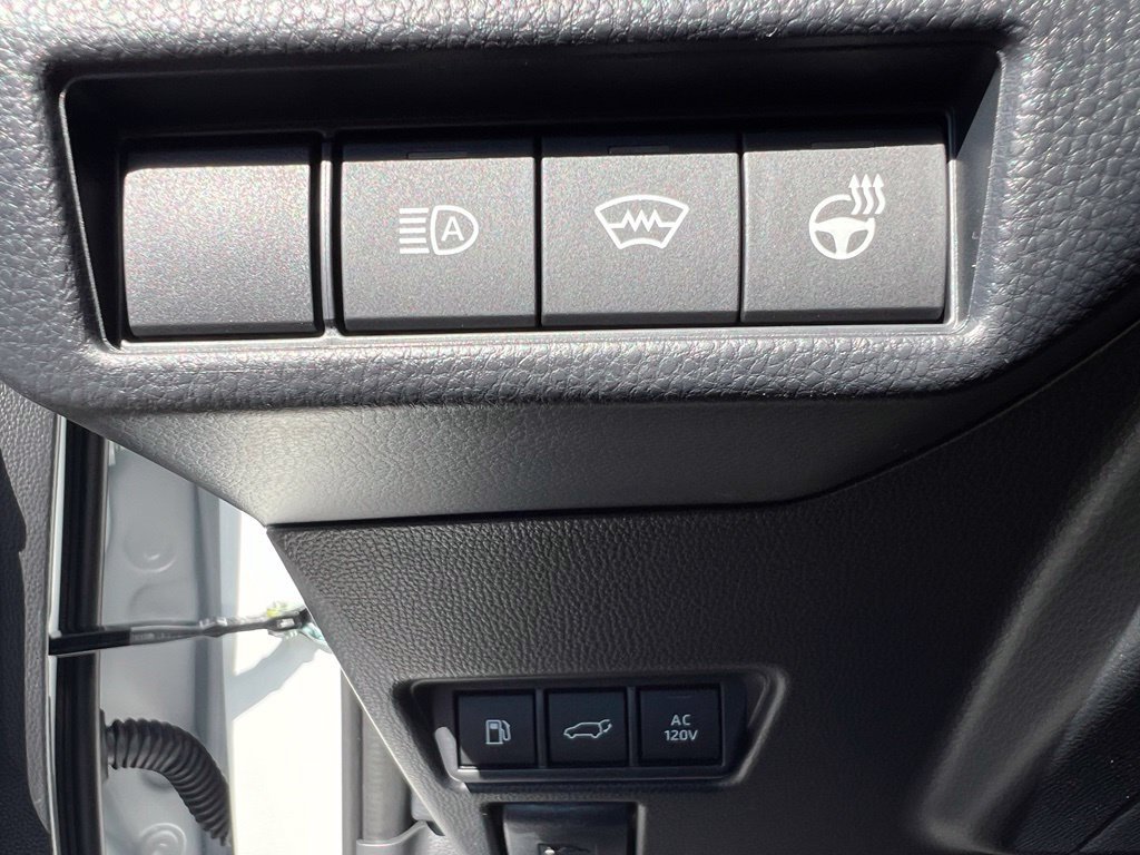 New 2027 Toyota Prius Plug-In Hybrid w/ Limited Premium Package FWD image 32