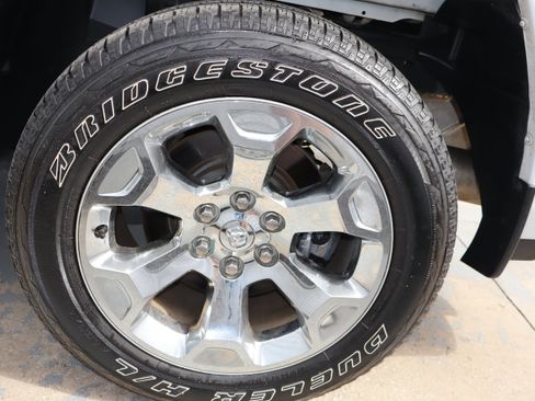 Used 2022 RAM 1500 Big Horn RWD image 11