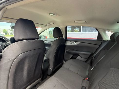 Used 2019 Kia Forte LXS FWD image 12