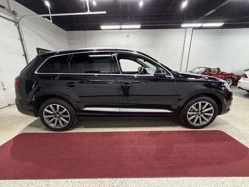 Used 2017 Audi Q7 3.0T Premium Plus AWD/4WD image 10