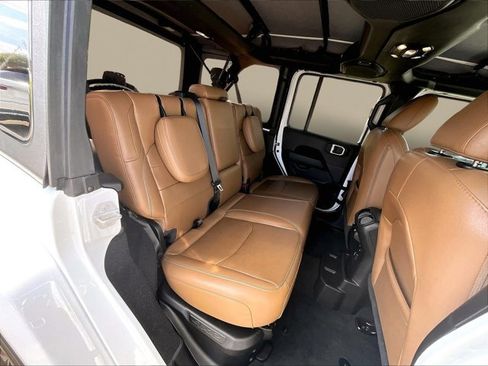 Used 2022 Jeep Wrangler Unlimited Sahara w/ Safety Group image 25