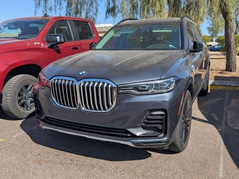 Used 2021 BMW X7 xDrive40i w/ Parking Assistance Package image 9