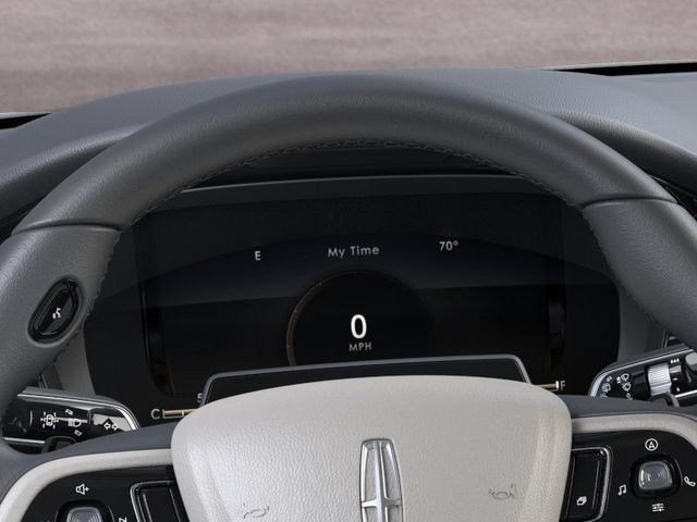 Used 2025 Lincoln Corsair Grand Touring w/ Equipment Group 301A AWD/4WD image 13