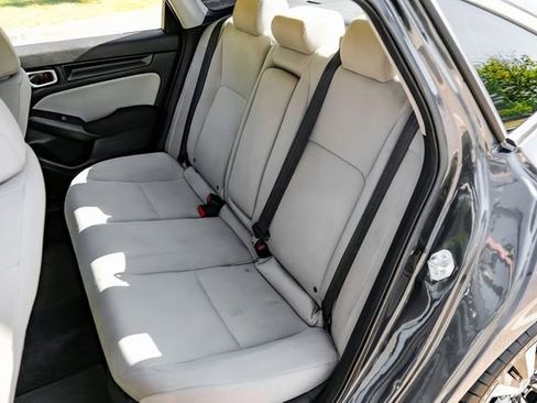 Used 2023 Honda Civic EX image 41