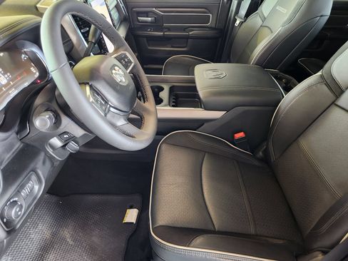 New 2026 RAM 3500 Laramie AWD/4WD image 12