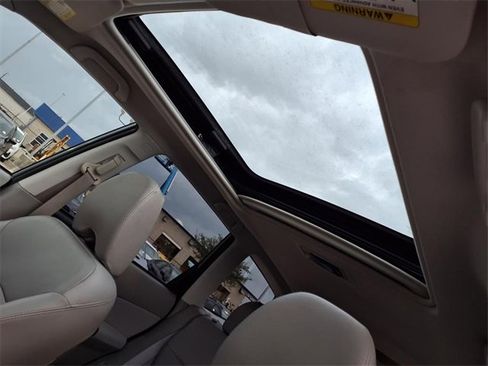 Used 2013 Subaru Forester 2.5X Limited image 8