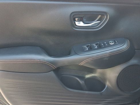 Used 2023 Honda HR-V Sport image 13