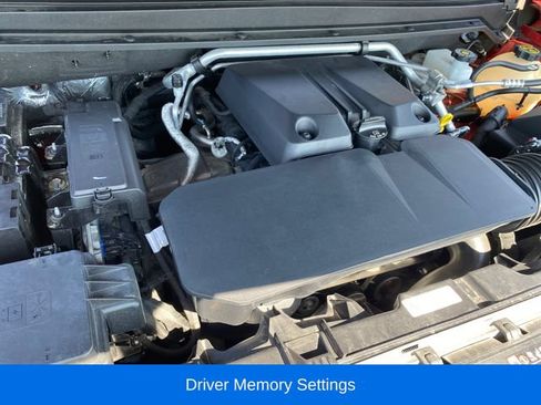 Used 2023 Chevrolet Colorado Z71 w/ Z71 Convenience Package 2 AWD/4WD image 21