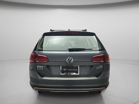 Used 2017 Volkswagen Golf Alltrack SE AWD/4WD image 5