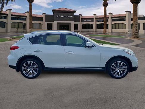 Used 2016 INFINITI QX50 AWD w/ Technology Package image 9