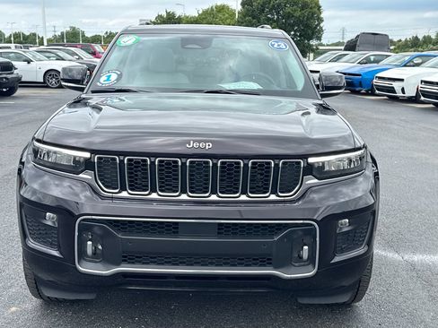 Used 2023 Jeep Grand Cherokee Overland AWD/4WD image 8