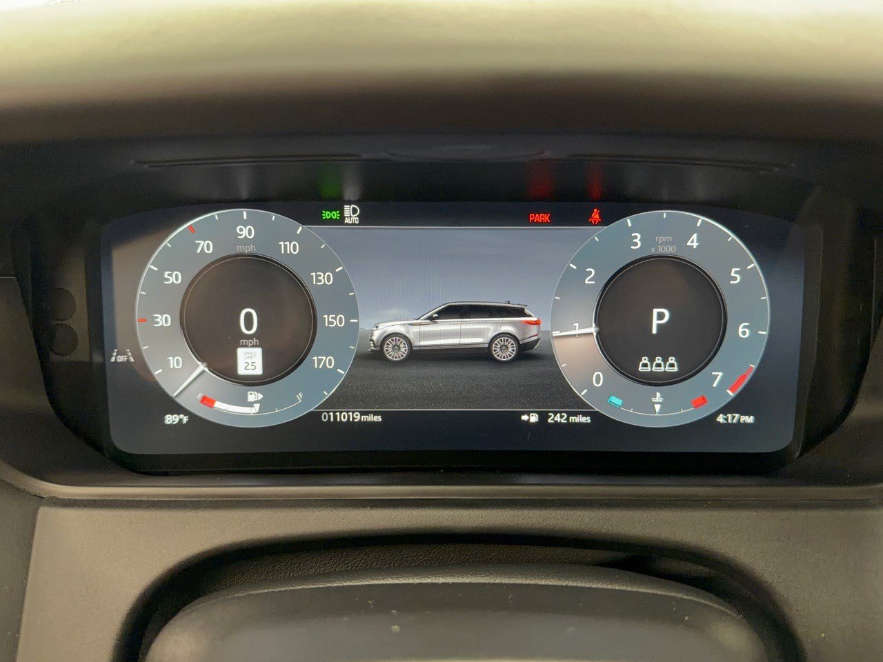 Certified 2026 Land Rover Range Rover Velar Dynamic SE AWD/4WD image 25