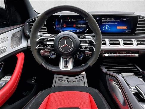 Used 2024 Mercedes-Benz GLE 53 AMG 4MATIC image 7