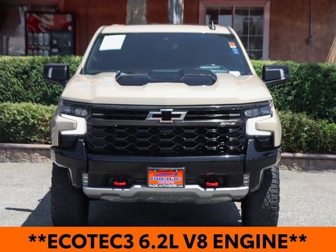 Used 2022 Chevrolet Silverado 1500 ZR2 w/ Technology Package AWD/4WD image 3